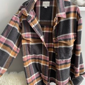 American Eagle AE Shacket flannel M